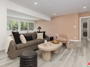 8911 Cynthia St APT 10, West Hollywood, CA 90069