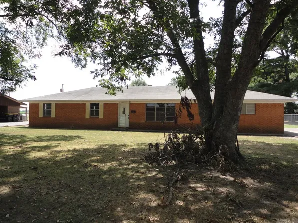 806 Irvy Rd, England, AR 72046