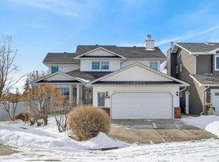 68 NE Hawkland Cir NW, Calgary, AB T3G3R3