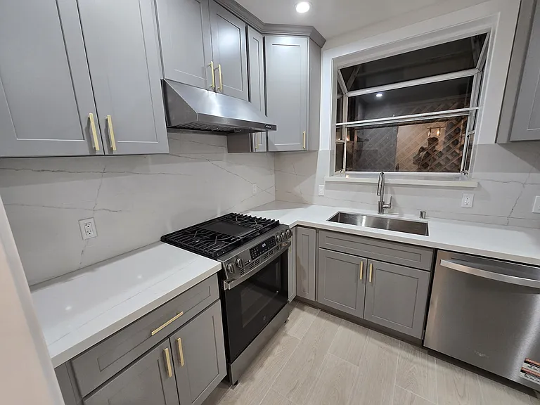 343 Justin Dr — Photo 28