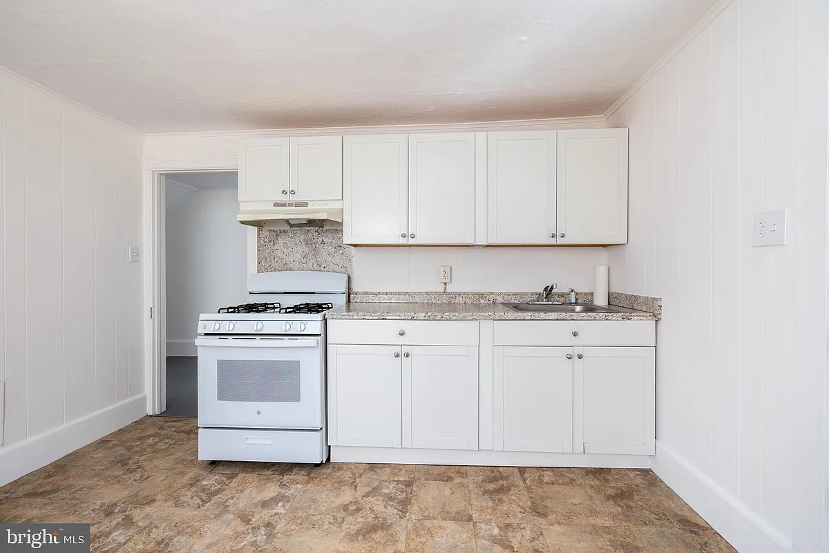 Building Photo - 143 Greenwood Ave #2