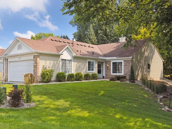 10957 Lexington Dr, Eden Prairie, MN 55344