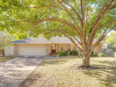 1308 Nueces Ct, Benbrook, TX, 76126