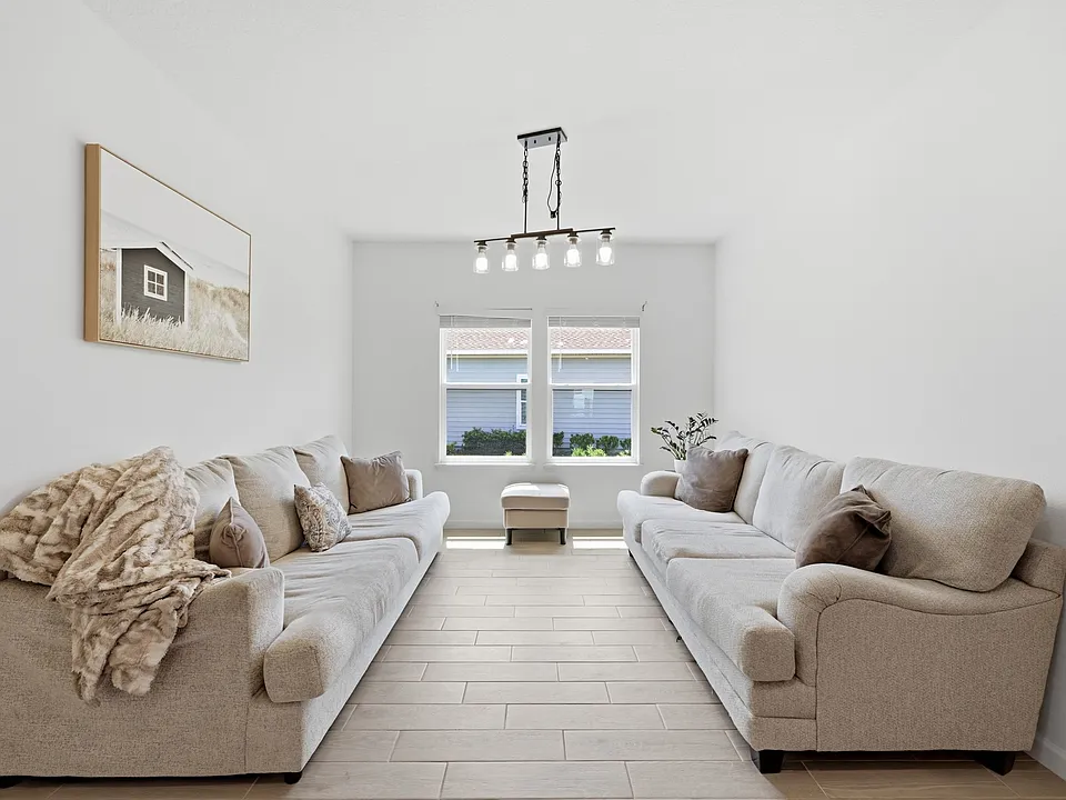 85645 Stonehurst Pkwy