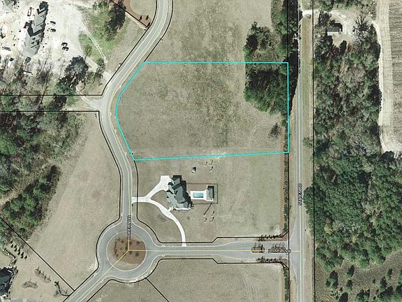 2nd image of 4476 Robert Dr