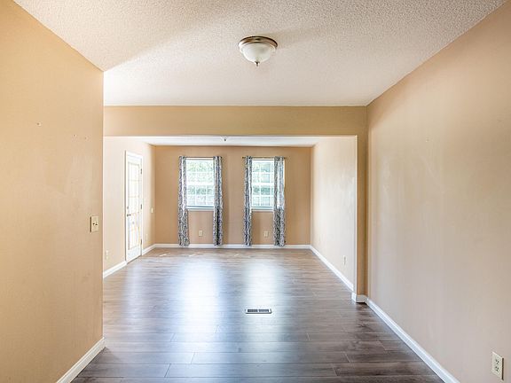 5th image of 8208 Fallen Maple Dr