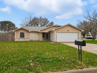1200 Timbercrest Dr, Benbrook, TX, 76126