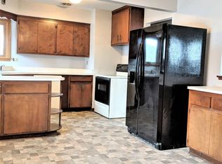 6611 N 89th St, Milwaukee, WI 53224