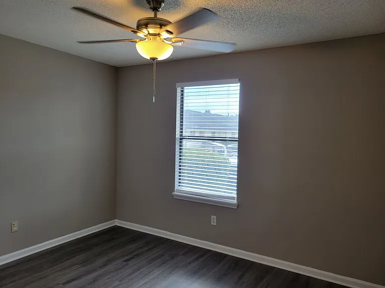 1248 Ticonderoga Trl #C — Photo 9