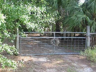 2nd image of 19251 Matt Rd