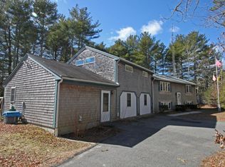 1605 Race Ln, Marstons Mills, MA 02648