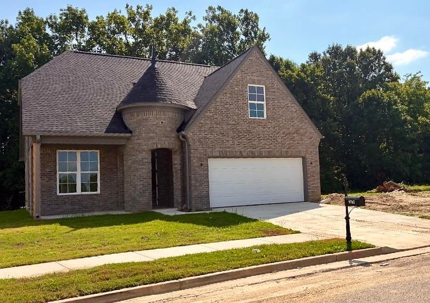 1st image of 9760 N Bloomington Cir