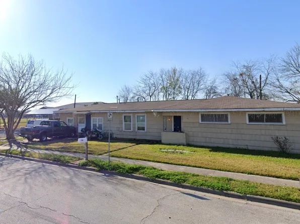 9001 Pagewood Ln, Houston, TX 77063