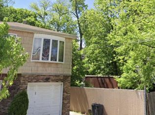 54 Saint Johns Ave FLOOR 2, Staten Island, NY 10305