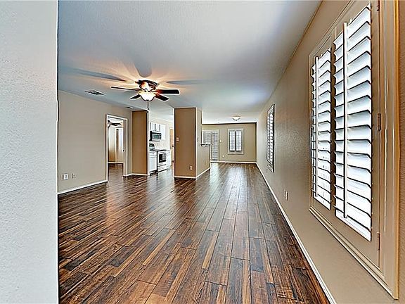 2nd image of 1800 Village Park Trl