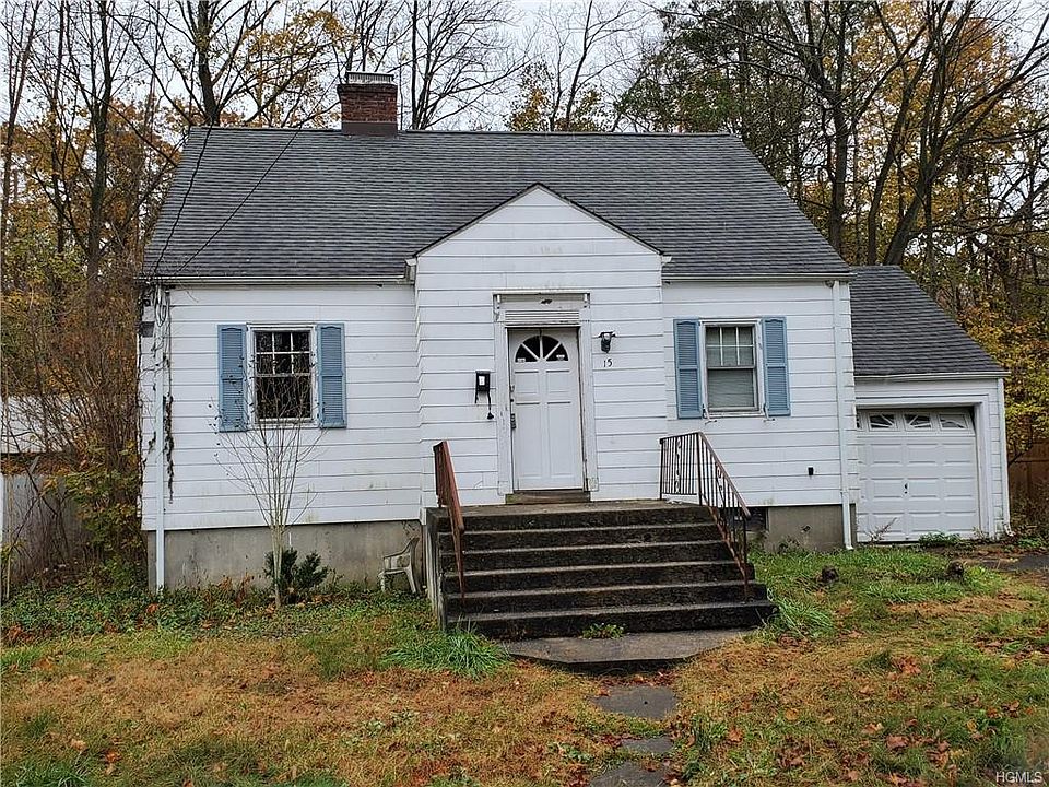 1st image of 15 Parkview Pl