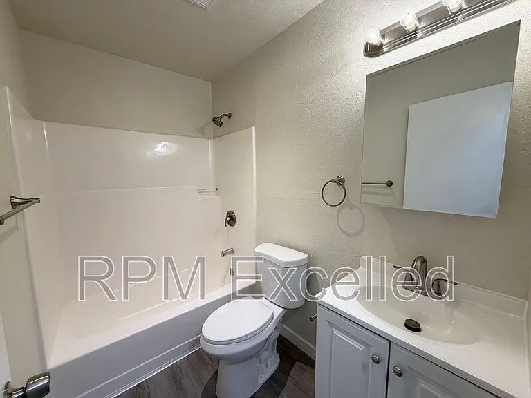 16006 34th Ave S #1 — Photo 10