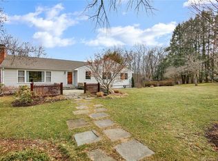 31 Blue Ridge Rd, Wilton, CT 06897