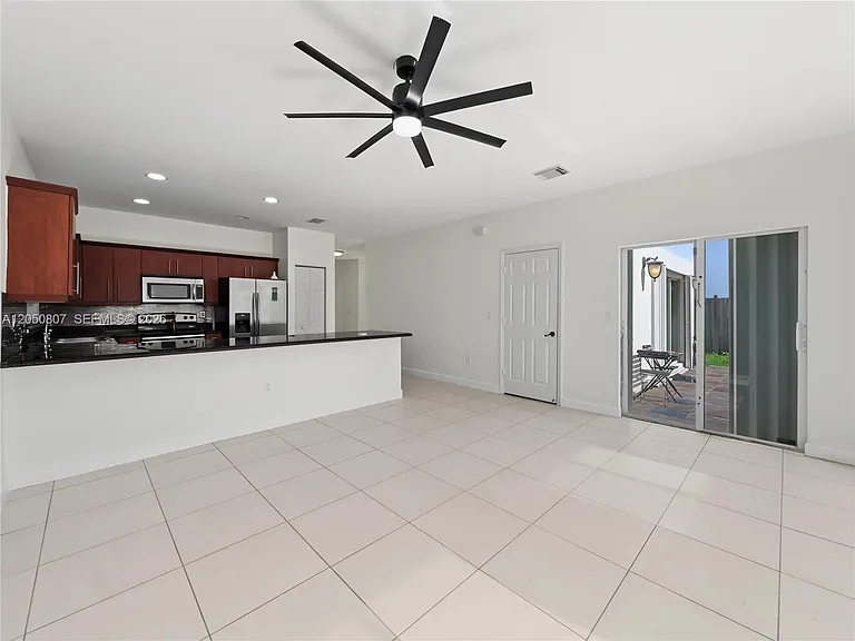 22963 SW 113th Psge — Photo 9