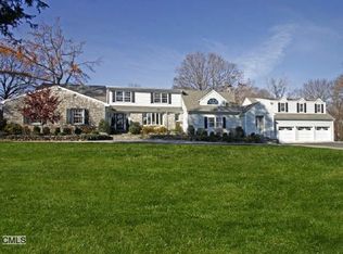 292 Brushy Ridge Rd, New Canaan, CT 06840