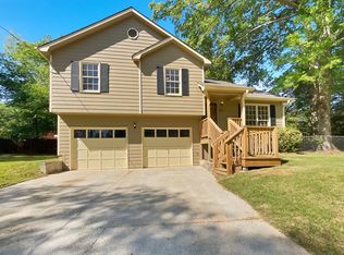 30 Bell Ct, Villa Rica, GA 30180