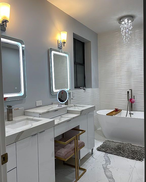 Master renovated bathroom 