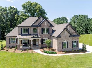 1008 Golden Bell Dr #100, Marvin, NC 28173