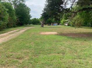 3025 S 3rd St, Waco, TX 76706