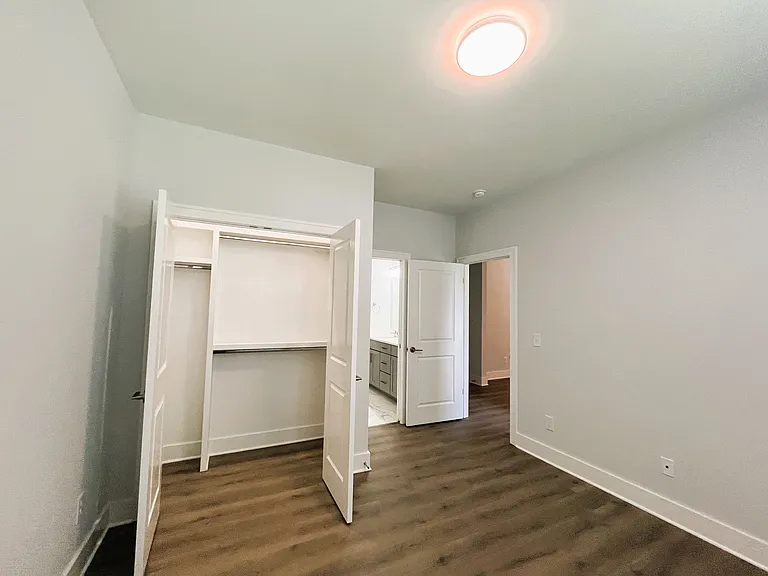 1516 Jones Ave — Photo 18