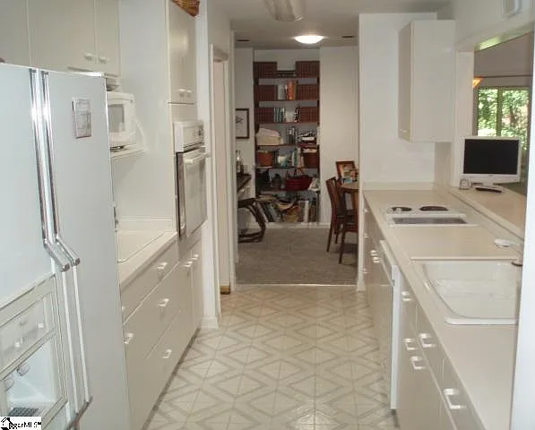 14 Passage Ln — Photo 10