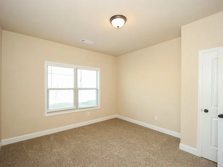 2350 Walker Dr — Photo 15