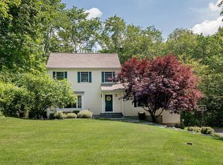22 Kellogg St, Ridgefield, CT 06877