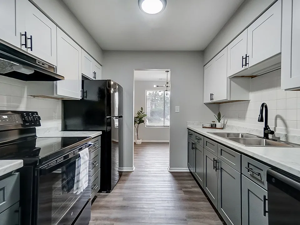 Fairview Court Apartments
