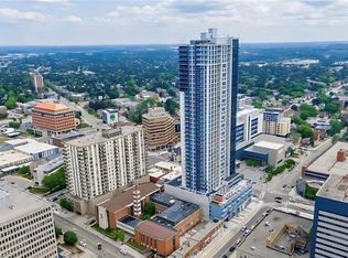 60 Frederick St #3414, Kitchener, ON N2H2L7