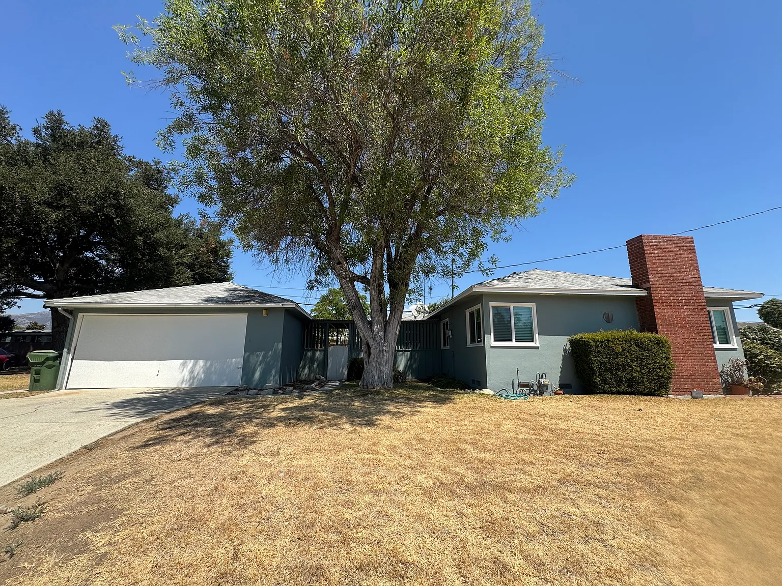 3 bed, 1263 sqft, $3,395 — Photo 3
