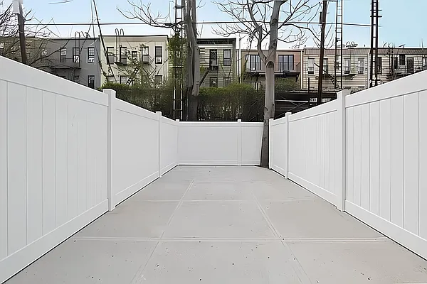 Rented by Ink Realty Services LLC | media 16