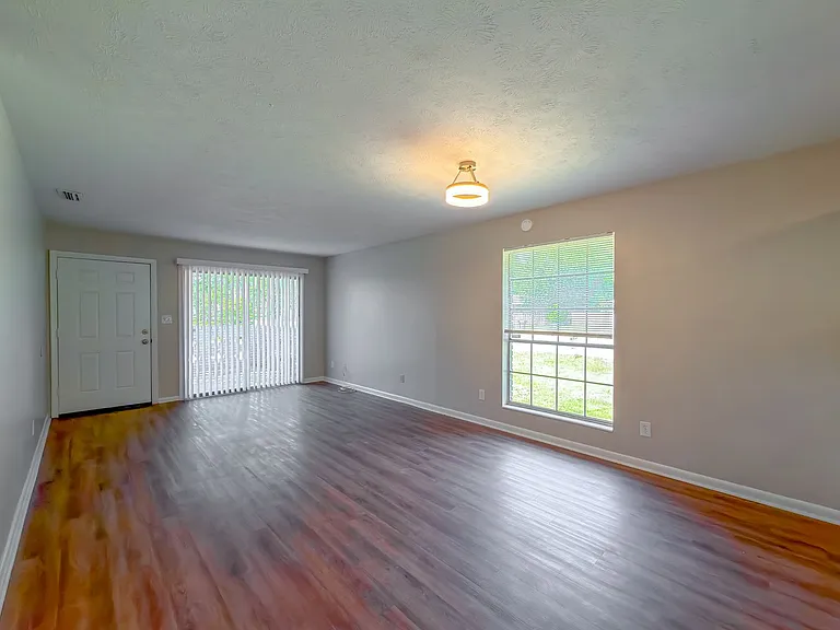 2402 Atlas Rd #1 — Photo 7