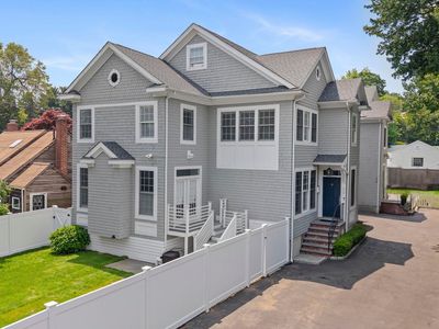 868 South Pine Creek Road, Fairfield, CT, 06824