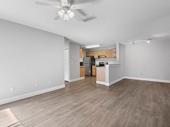 5th image of 7606 PISSARRO DRIVE #104