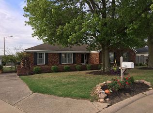 1624 N Lincoln Cir, Kennett, MO 63857