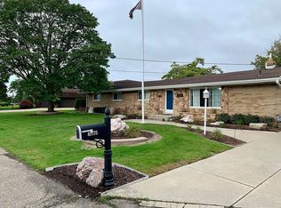 49775 Keycove St, Chesterfield, MI 48047