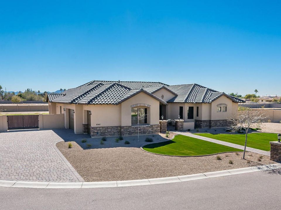 8145 W Frier Dr - MLS-7
