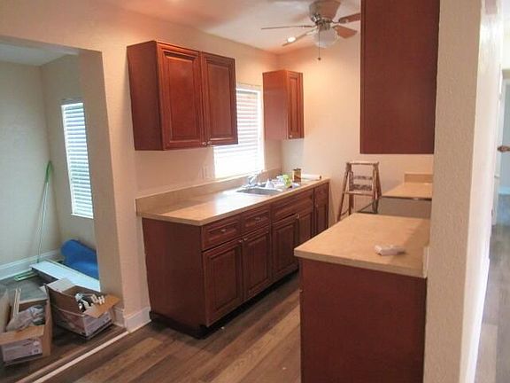 5th image of 3200 N Seacrest Blvd