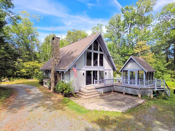 33 Porter Street, Searsport, ME 04974