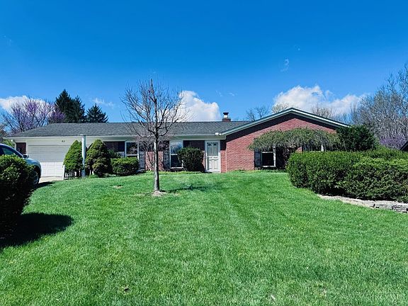 4th image of 812 White Oak Dr