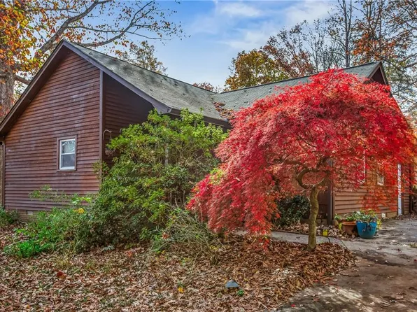 5503 Cates Dr, Greensboro, NC 27409