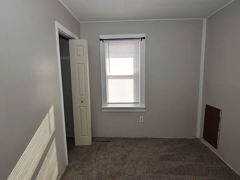 1918 N Byrkit Ave — Photo 12