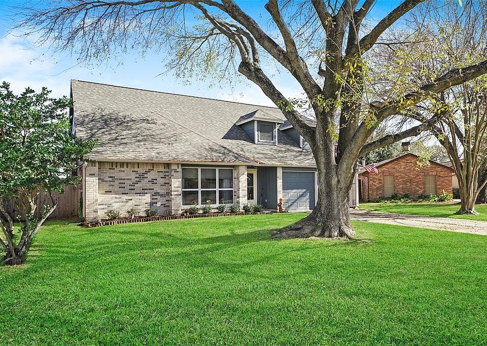 1st image of 2110 Chesswood Cir
