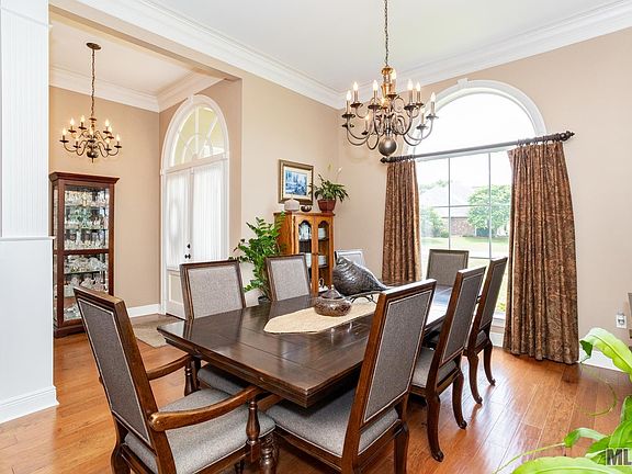 5th image of 26135 Whispering Pines Ave
