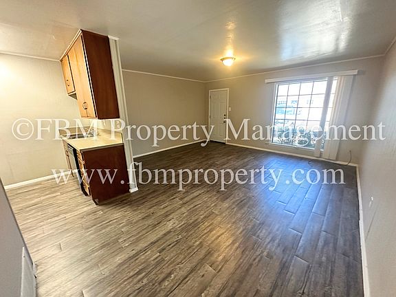 4th image of 2107 Bowie Dr #H
